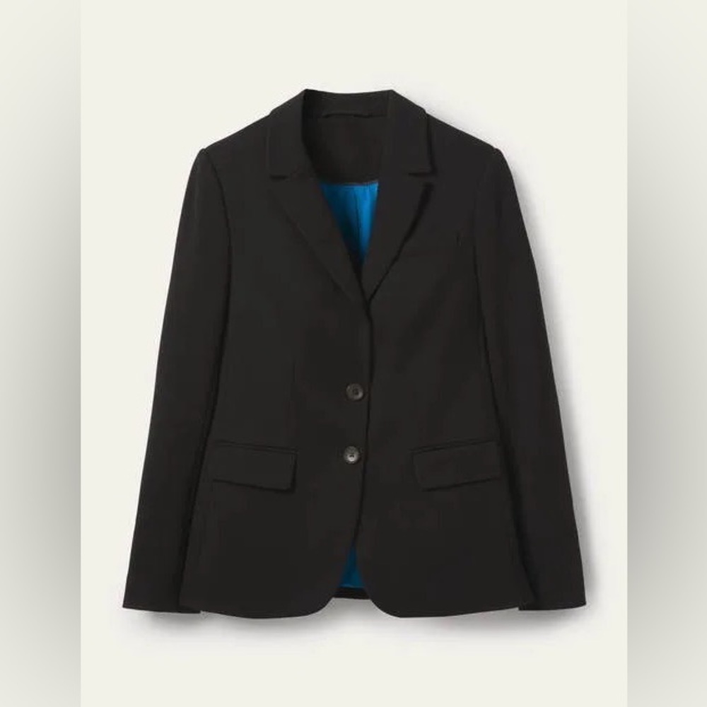 Versatile black blazer